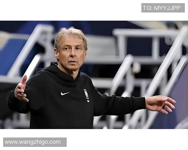 男足球明星换发型引发潮流风潮球迷热议新造型背后的故事与意义 男足球明星换发型引发潮流风潮球迷热议新造型背后的故事与意义