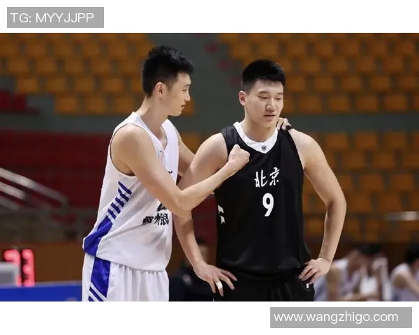 北京乒乓球队团队协作引发热议球员间配合与默契成焦点讨论 北京乒乓球队团队协作引发热议球员间配合与默契成焦点讨论